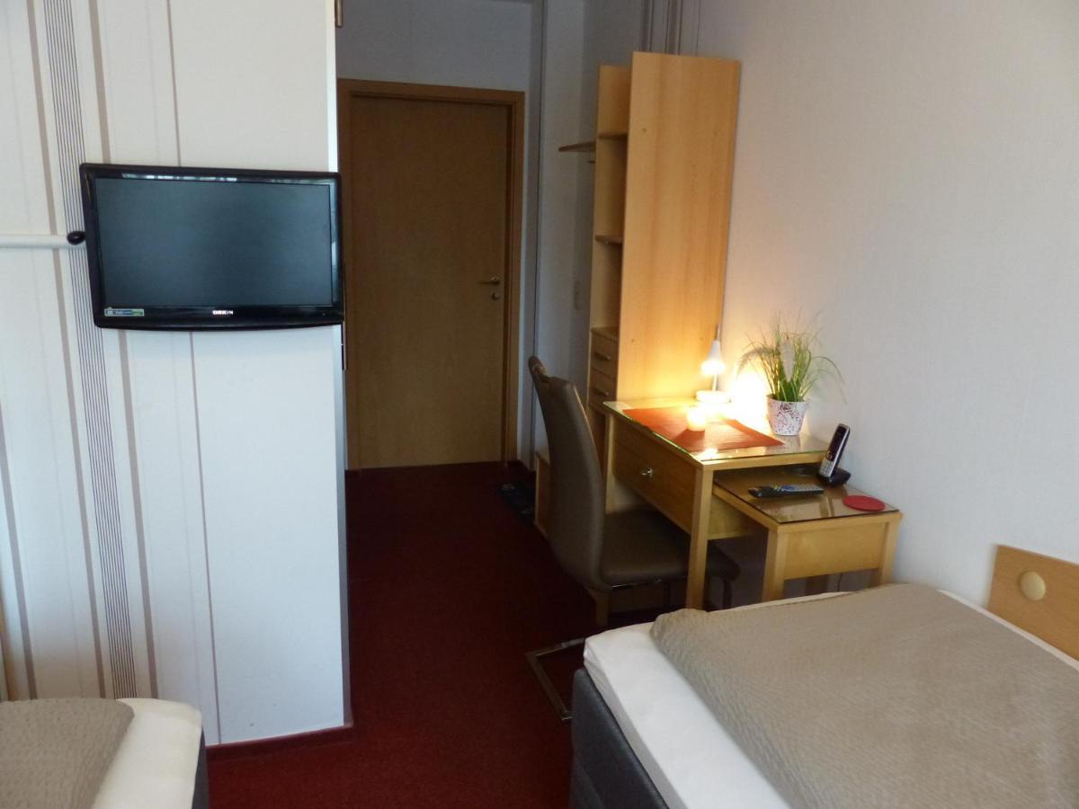 Hotel/Restaurant Balkan Зёммерда Экстерьер фото