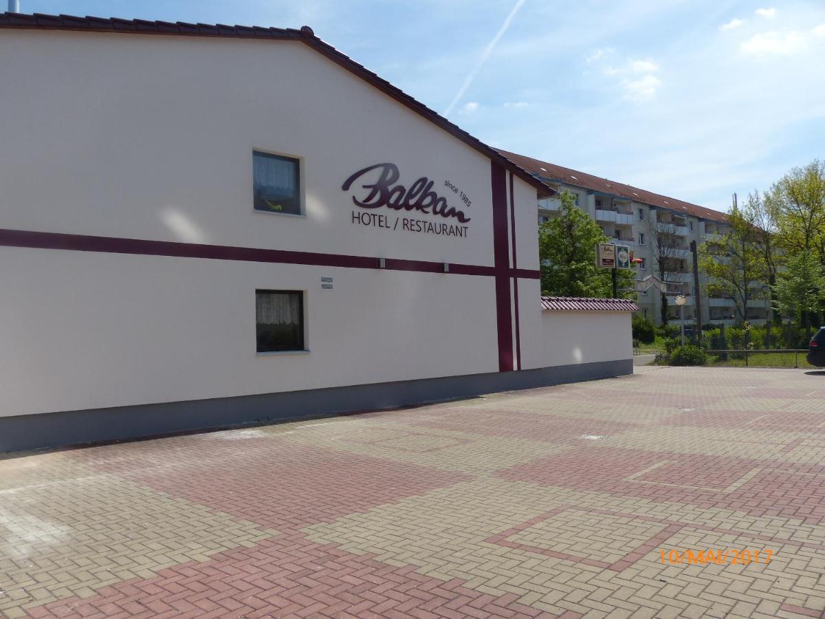 Hotel/Restaurant Balkan Зёммерда Экстерьер фото