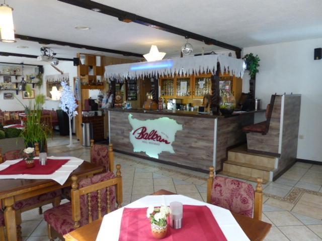 Hotel/Restaurant Balkan Зёммерда Экстерьер фото